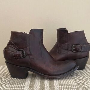 JB Dillion brown leather buckle ankle boots size 8 women’s rustic cowgirlcore